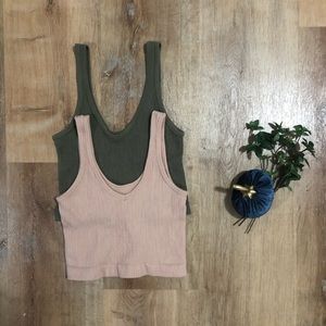 2-Pack Comfy Urban Outfitters Stretchy Tanks
